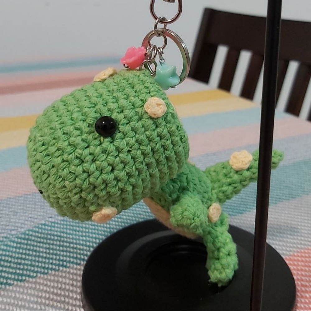 Green Dino - Keychain‼️ (3/$25)